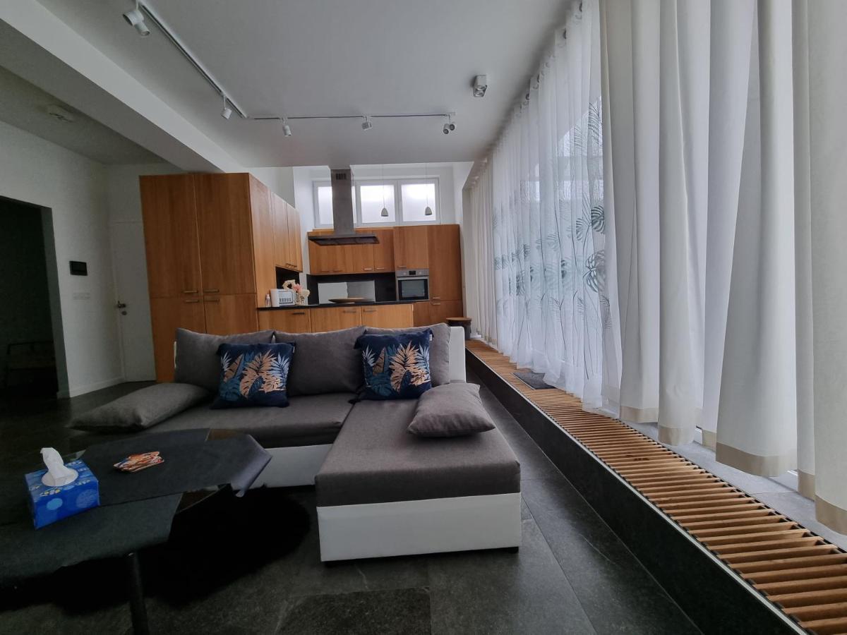 Bb Guesthouse Wezembeek-Oppem المظهر الخارجي الصورة